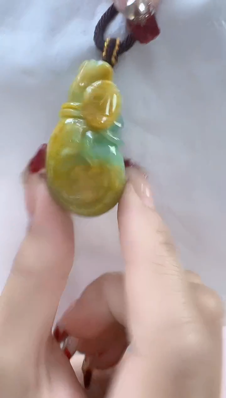 【闪购商品】翡翠颈饰未镶嵌孤品钱袋宽