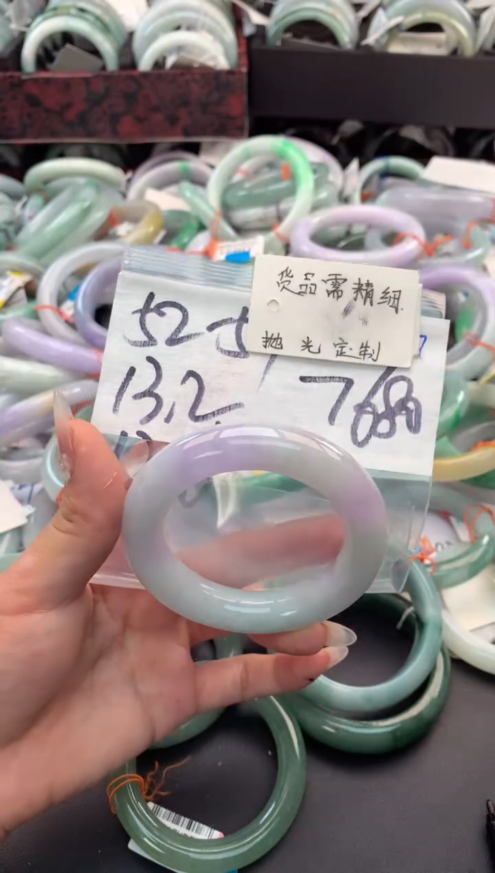【闪购商品】定制翡翠未镶嵌毛货需精细抛光+多人