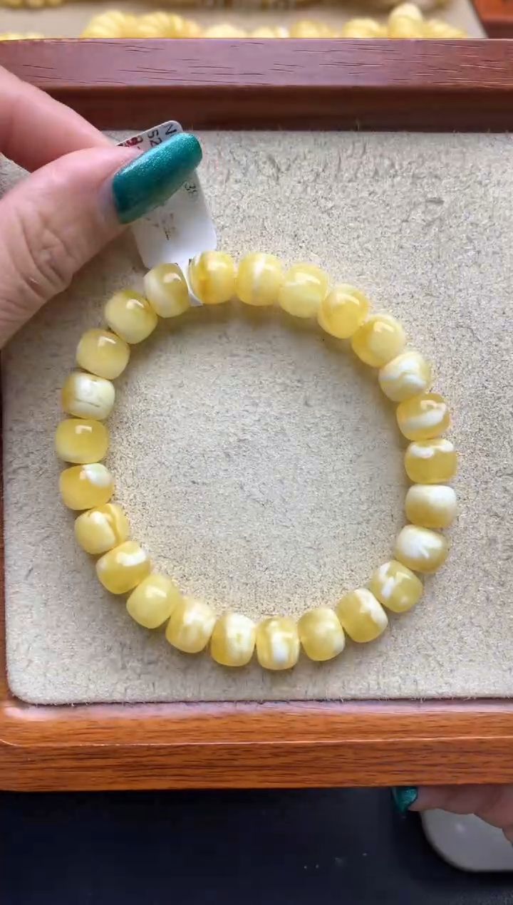 【闪购商品】蜜蜡珠宝奇石未镶嵌70