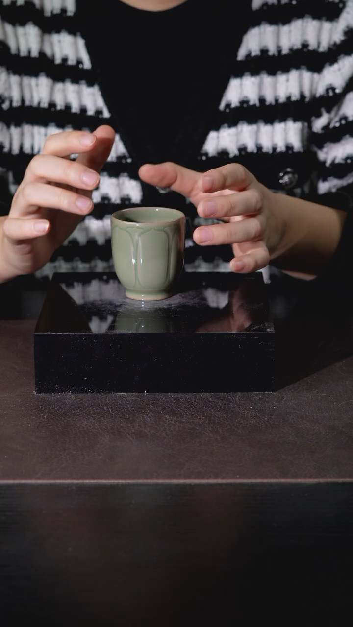 【闪购商品】其他莲瓣纹饰闻香杯福利