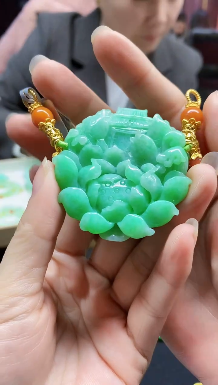 颈饰未镶嵌翡翠翡翠吊坠