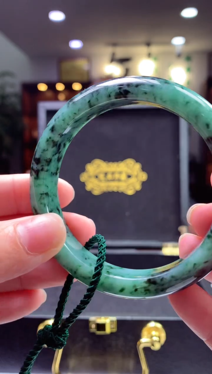 定制翡翠未镶嵌天然翡翠（拍一发一）