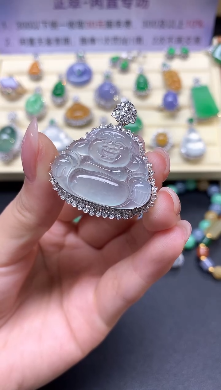 【闪购商品】翡翠吊坠(不含链)18K金镶嵌吊坠|18800+1880