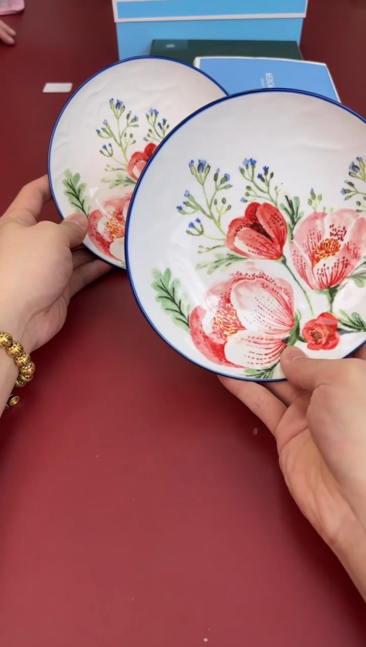 【闪购商品】瓷片新号开播全场漏@@1S58