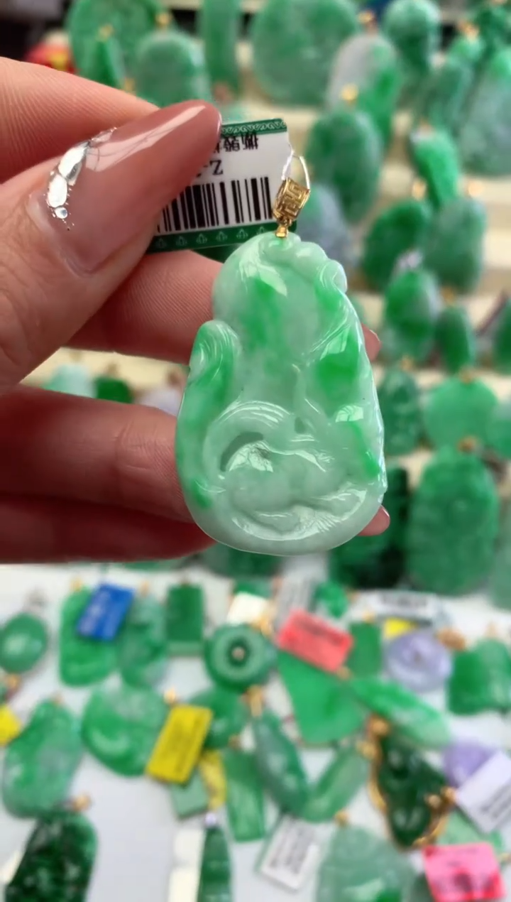 【闪购商品】翡翠颈饰18K金镶嵌挂件