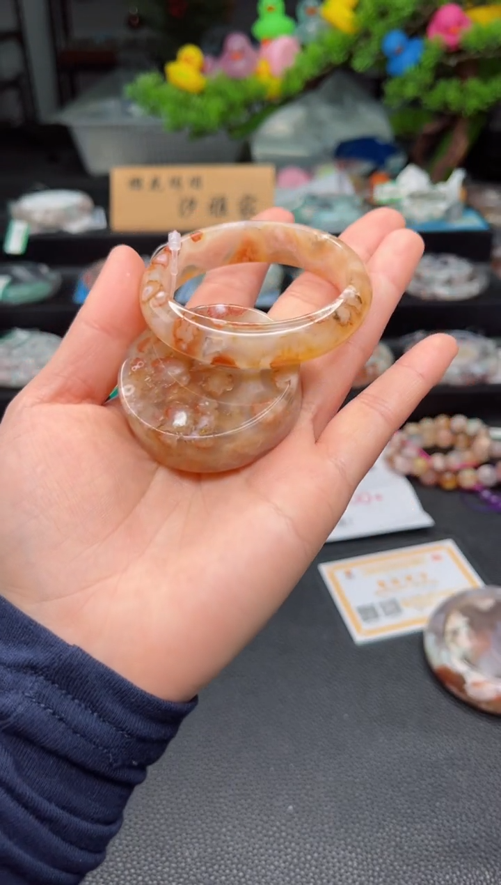 石英质玉未镶嵌手镯51圈口（赠送镯心）S95724