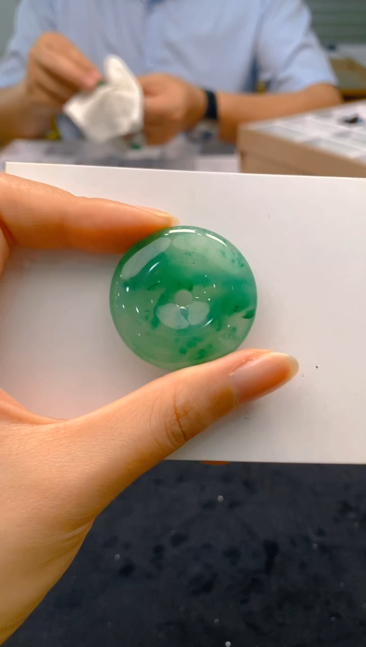 【闪购商品】石英质玉颈饰未镶嵌冰美人非洲翠194