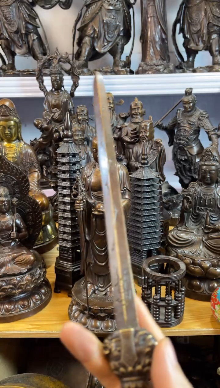 .天师剑33cm 66米案台摆件 物品摆件