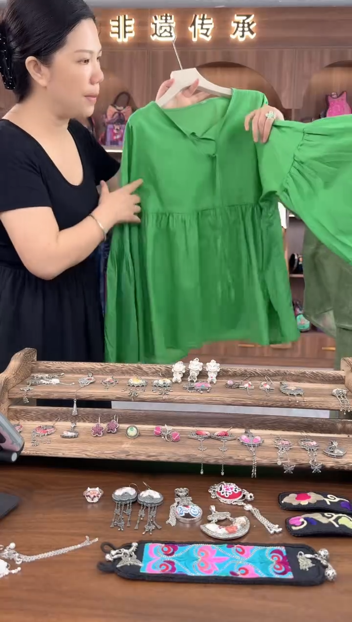 织绣扶光苗绣传承L51