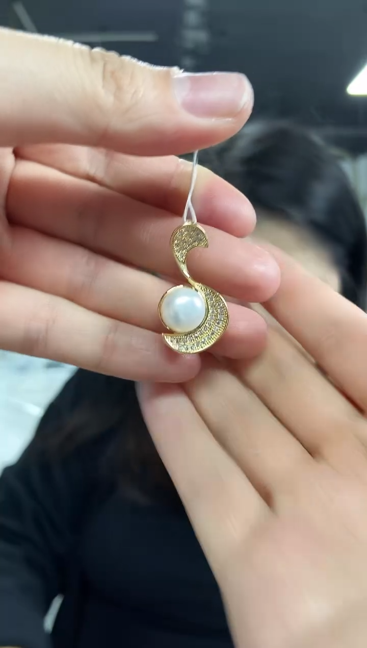 【闪购商品】淡水珍珠吊坠(不含链)未镶嵌多样性发其一颜色微差