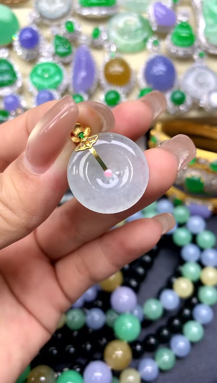 颈饰18K金镶嵌翡翠87-中国好珍宝