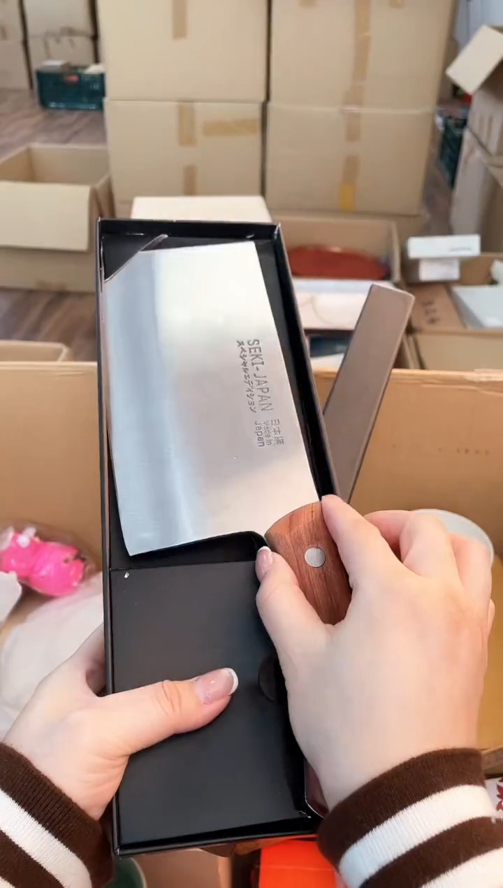 铁菲**草如图所示 米妮甄选