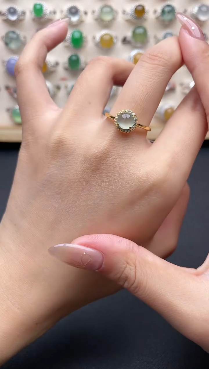 【闪购商品】翡翠戒指银S925镶嵌一物一证一礼盒