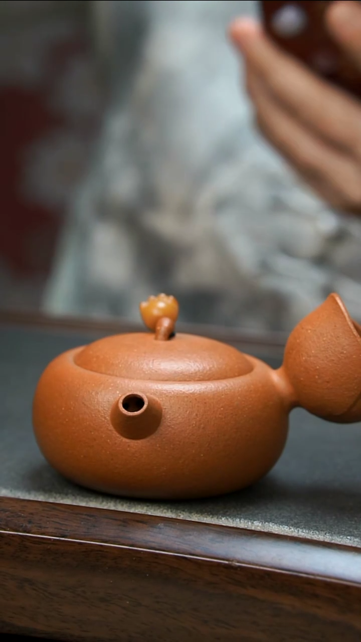 【闪购商品】紫砂茶壶红降坡侧把壶