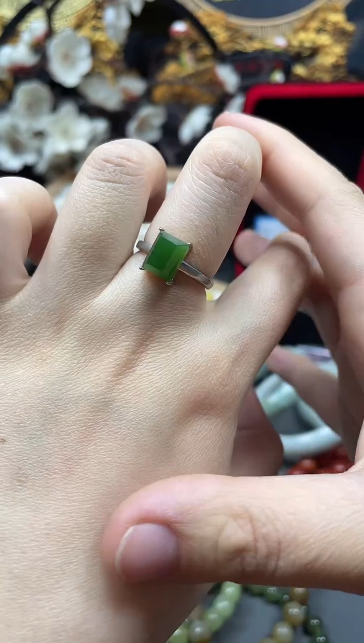 未镶嵌戒指和田玉（碧玉）多样性发货拍一发一