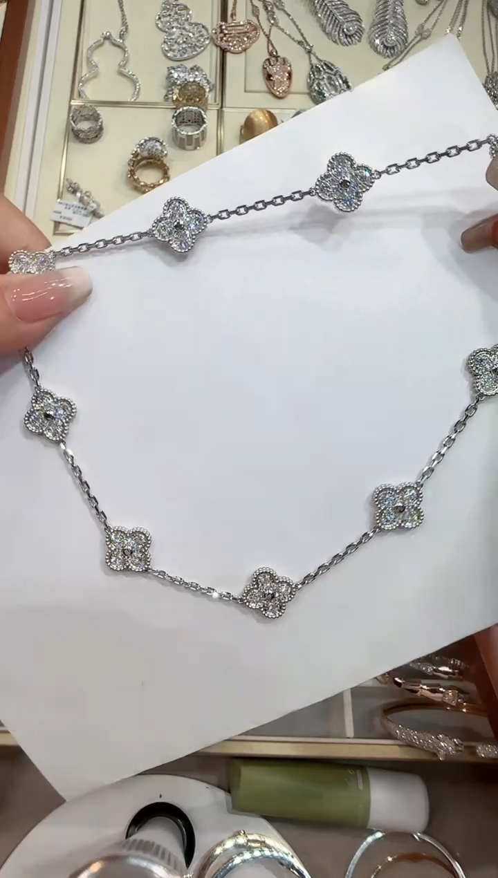 【闪购商品】钻石项链18K金镶嵌满钻十花