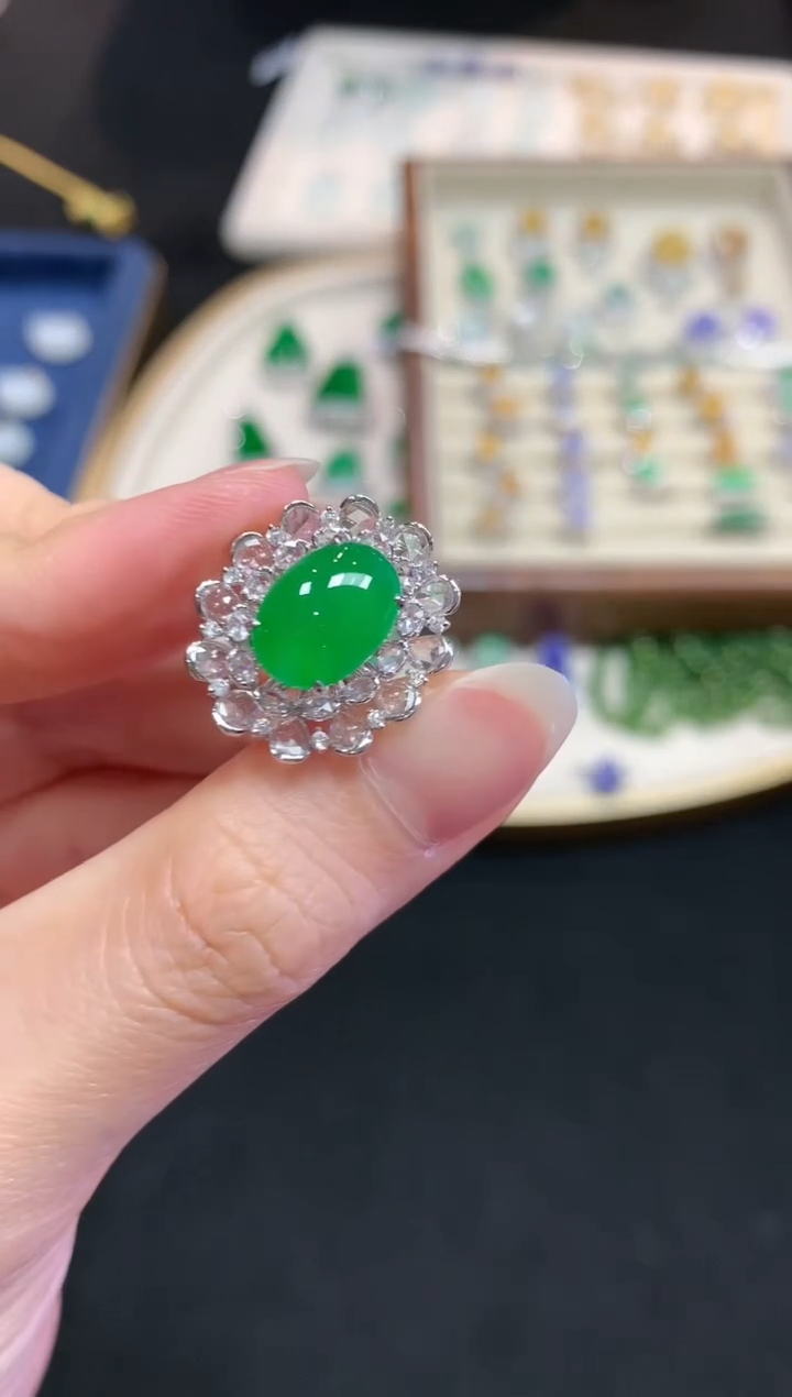 【闪购商品】翡翠戒指18K金镶嵌W612|59800