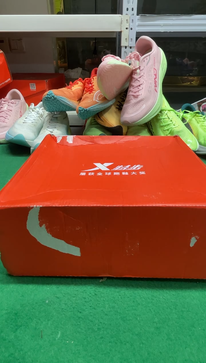 跑***仙大鞋店的鞋的鞋156