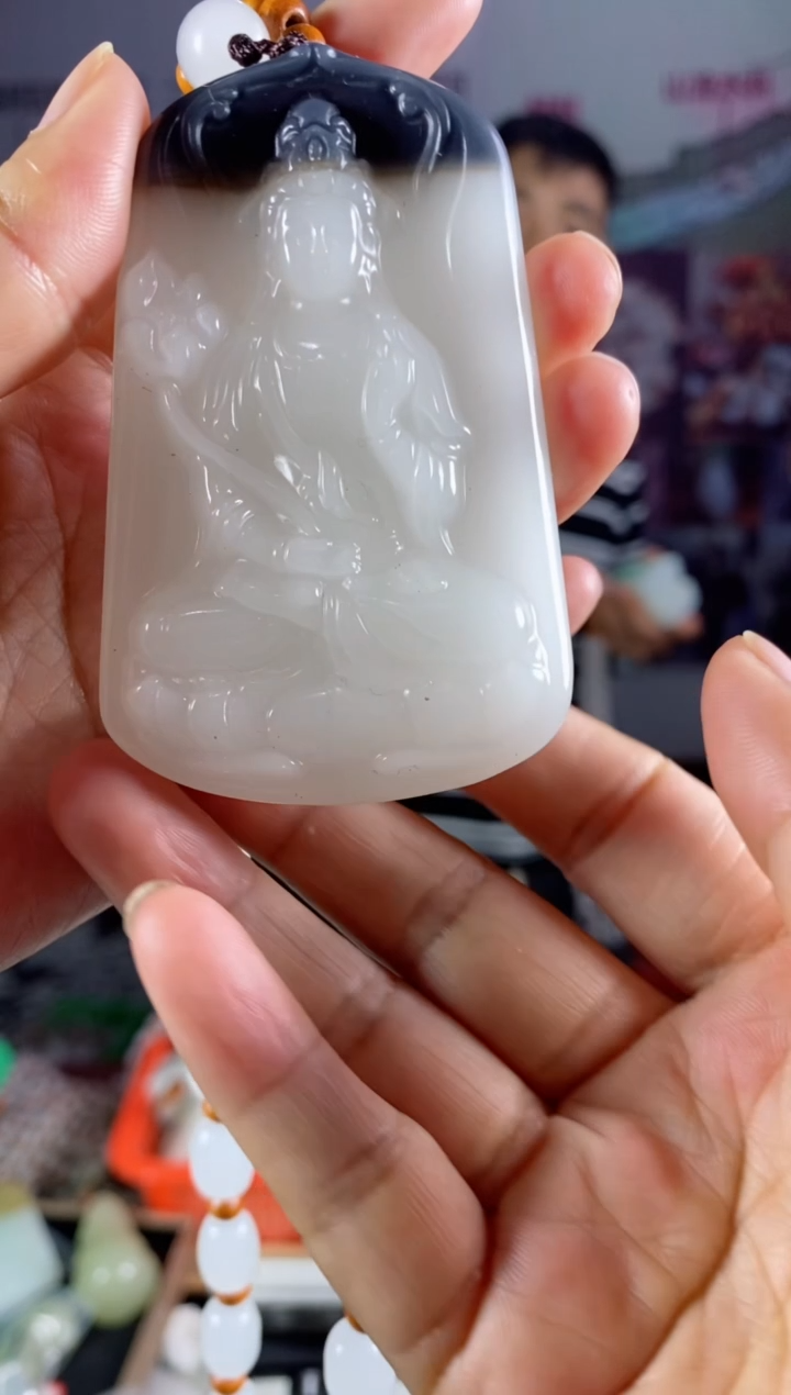 天然玉石未镶嵌颈饰