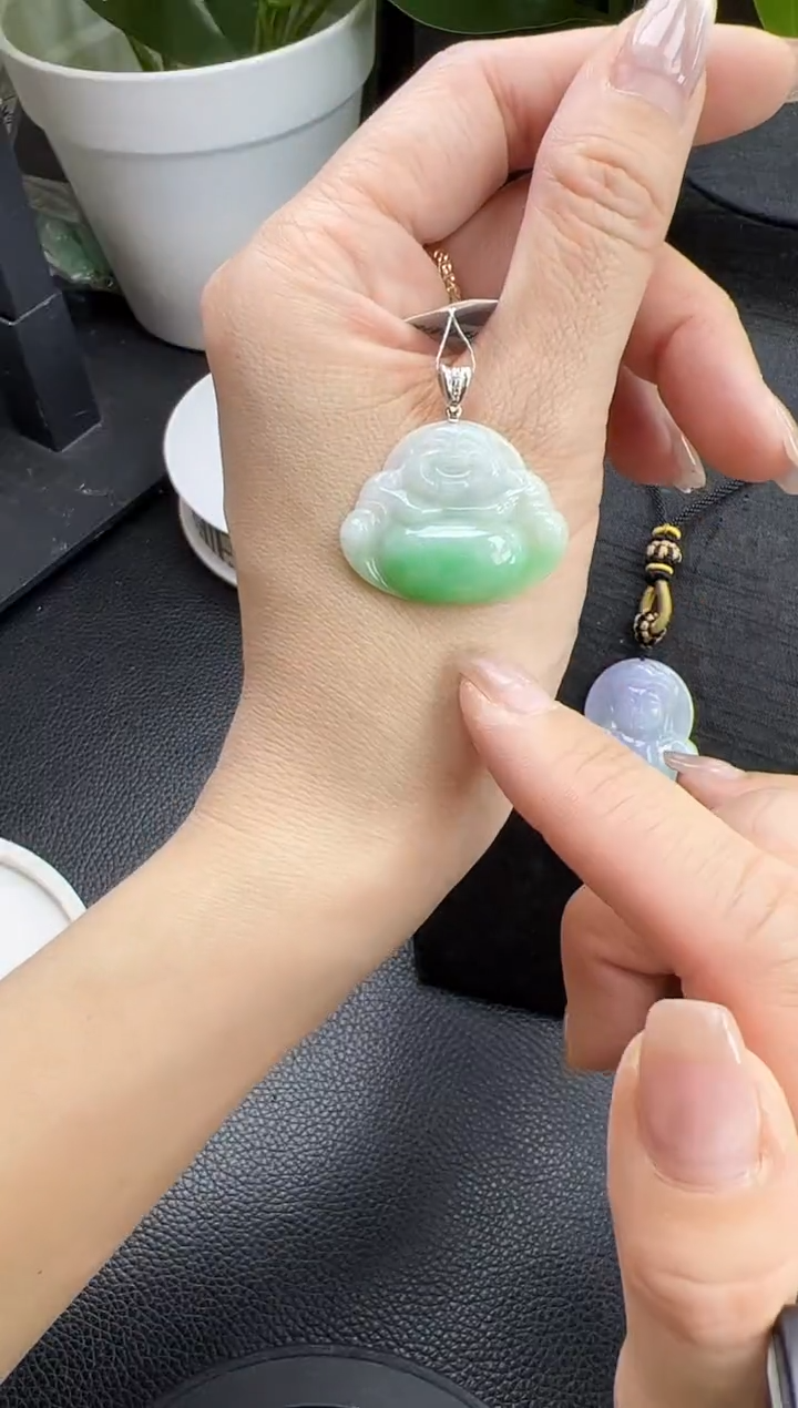 【闪购商品】翡翠颈饰18K金镶嵌佛公