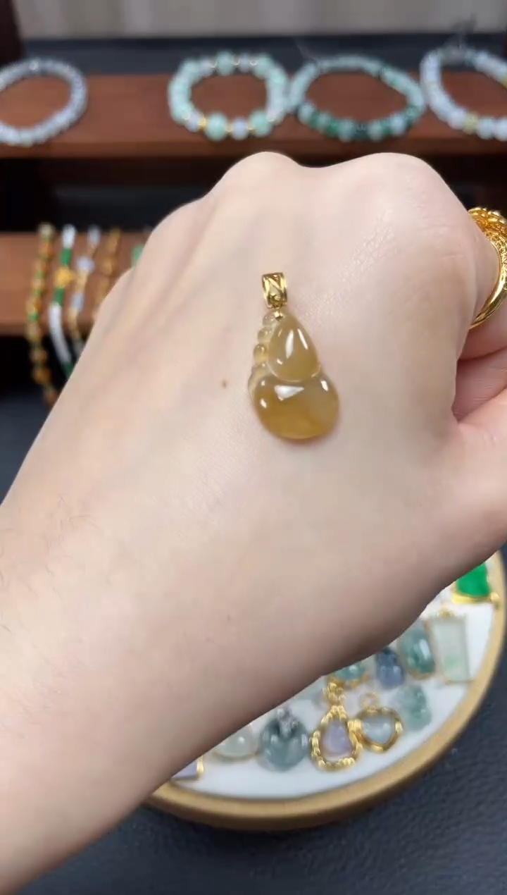 【闪购商品】翡翠吊坠(不含链)18K金镶嵌一个  JK308