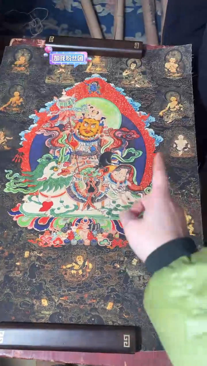 卷轴画龙妹的唐卡tk16