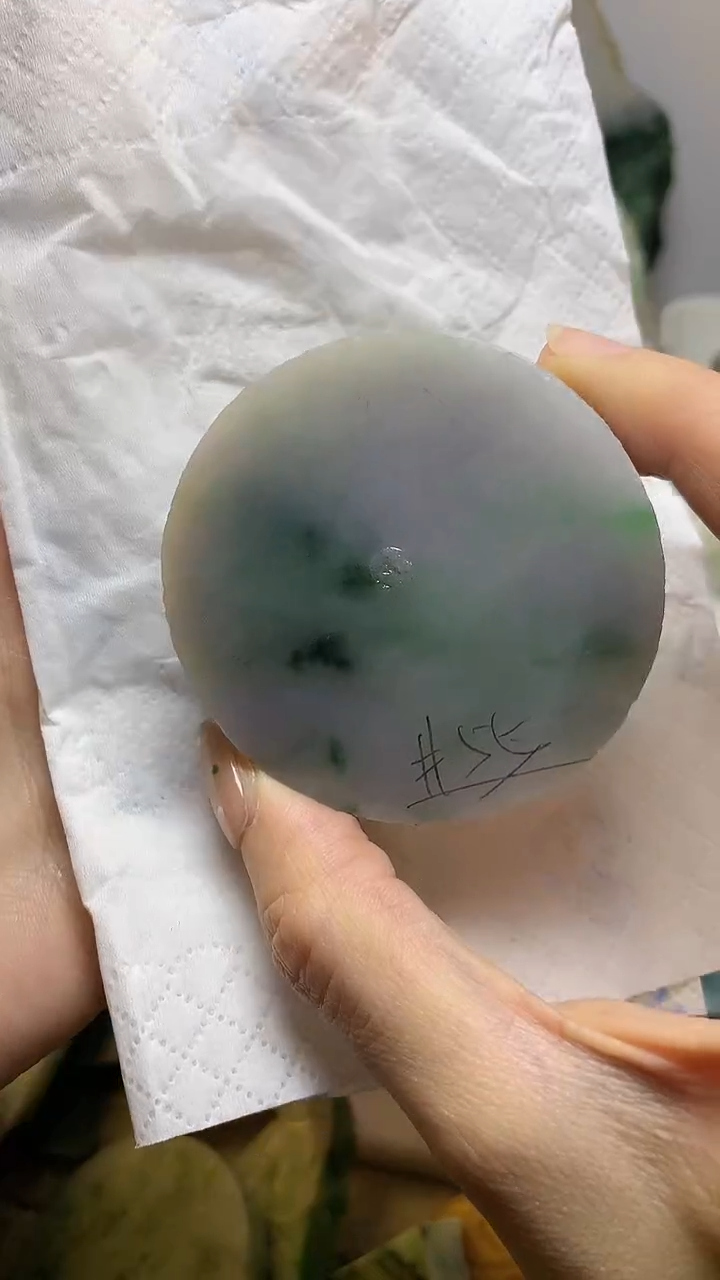 未镶嵌挂件翡翠缅甸A货翡翠,没有运费险,有纹有裂