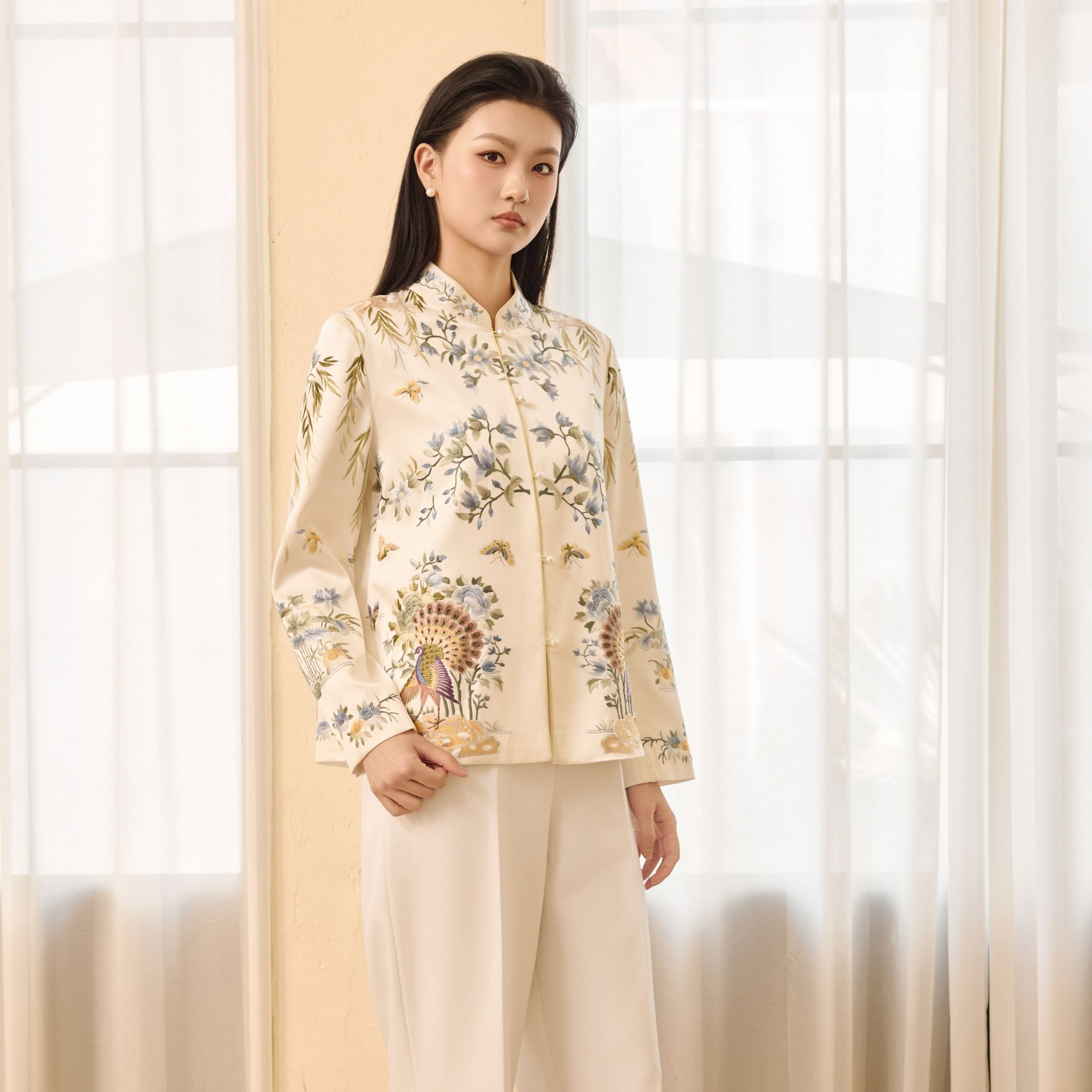 娇古苏绣拾翠羽中式短款直下摆春秋季立领休闲时尚新中式女短外套