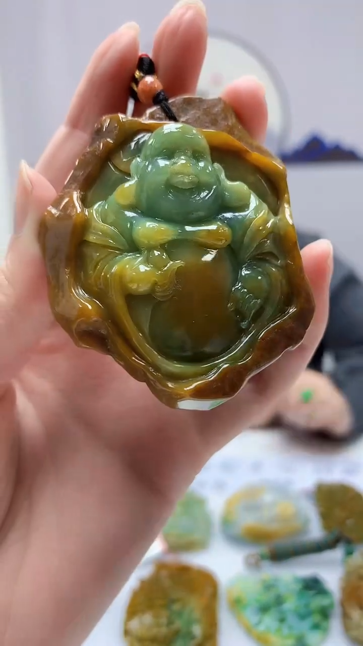 【闪购商品】定制翡翠未镶嵌4852zm-毛货挂件佛公95