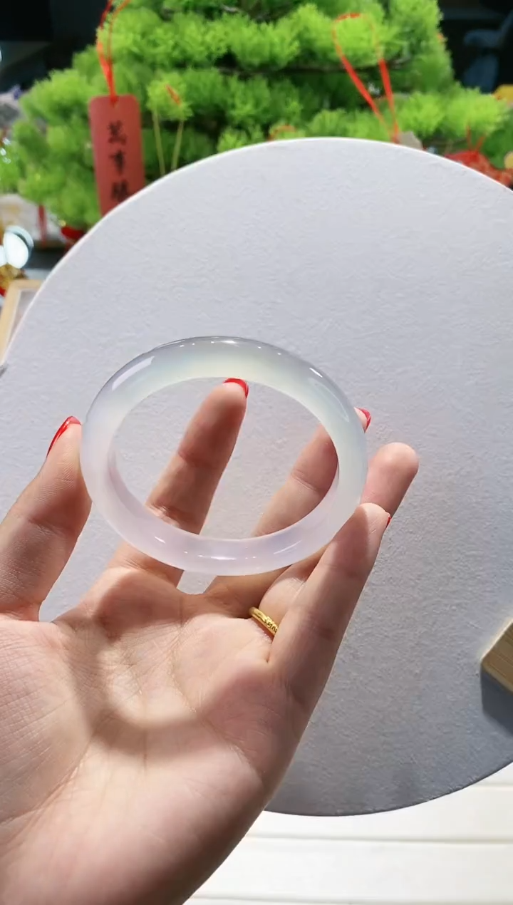 【闪购商品】玛瑙/玉髓手镯未镶嵌188-56.2