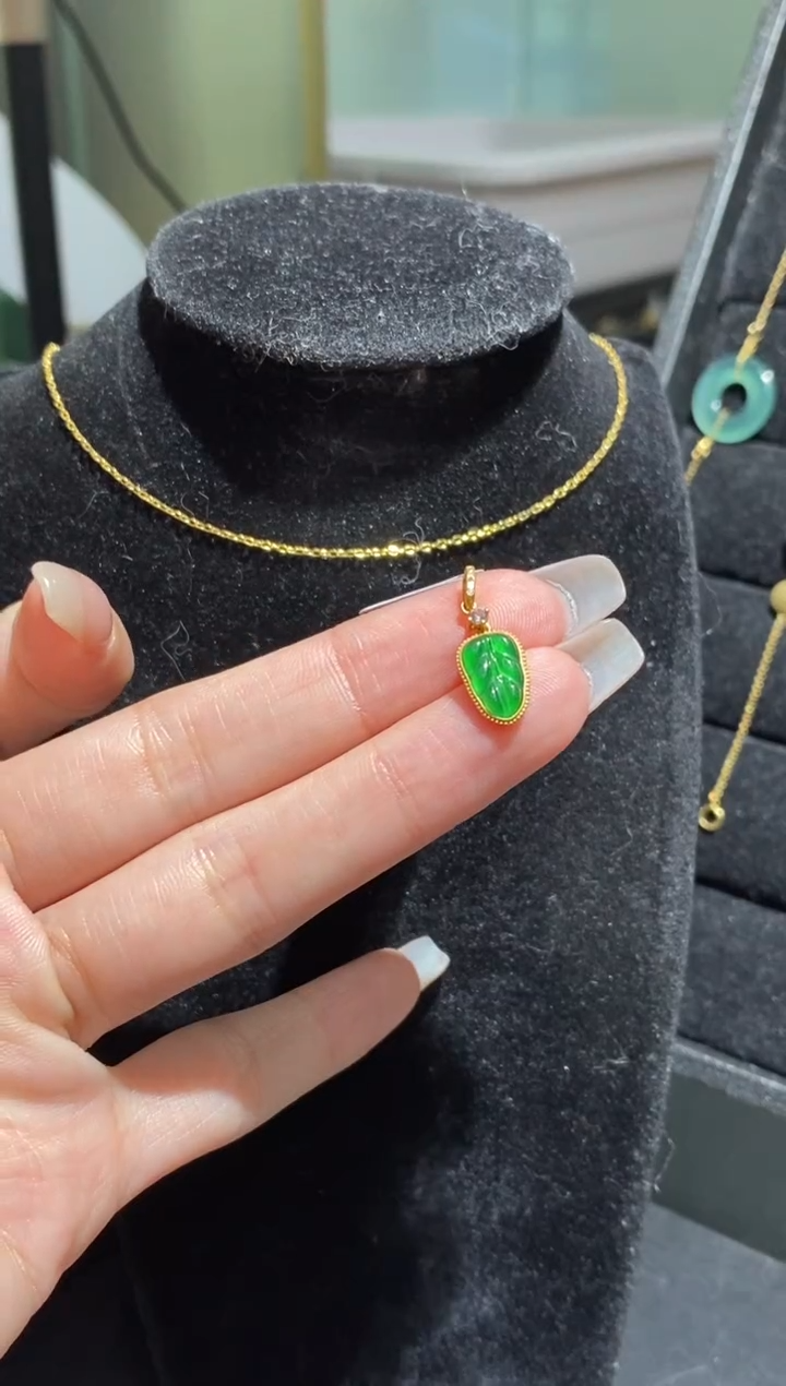 【闪购商品】翡翠颈饰18K金镶嵌18K金镶嵌