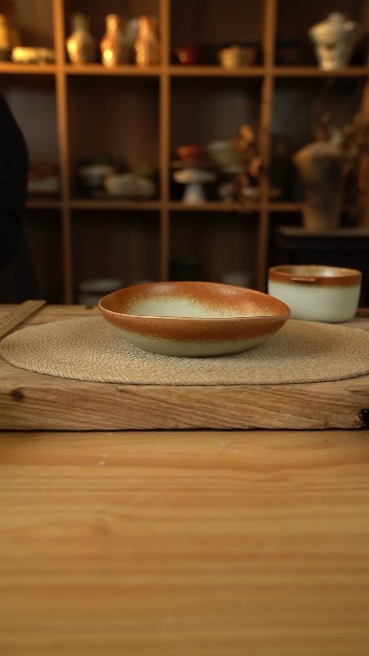 暖阳系列的8英寸元宝鱼盘1个