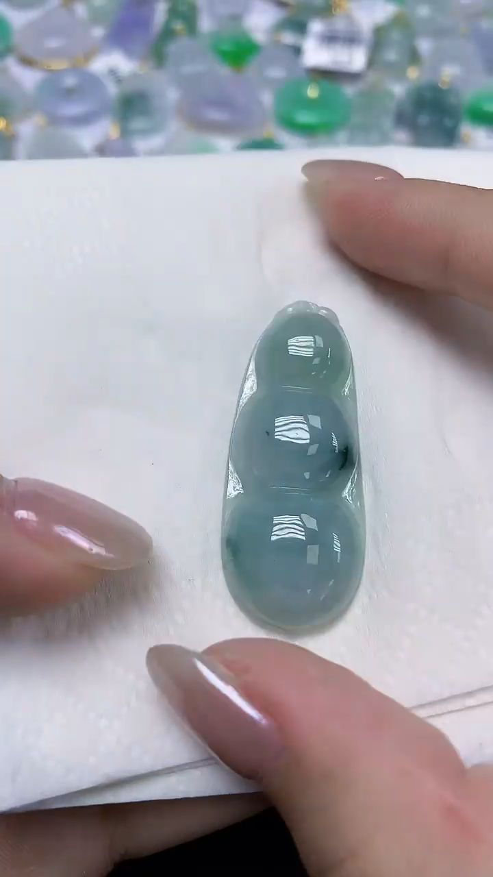 翡翠未镶嵌颈饰天然缅甸翡翠A货