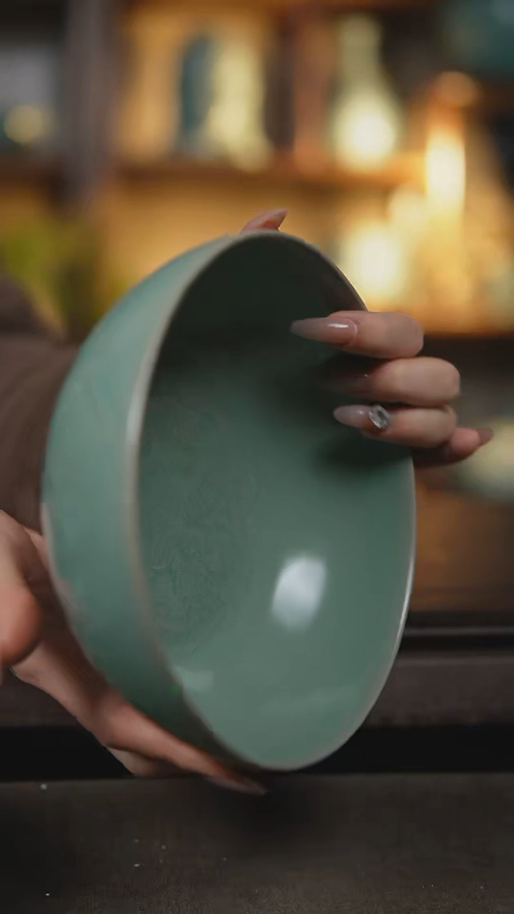 【闪购商品】杯仿古翡翠绿全手盘龙钵瑕