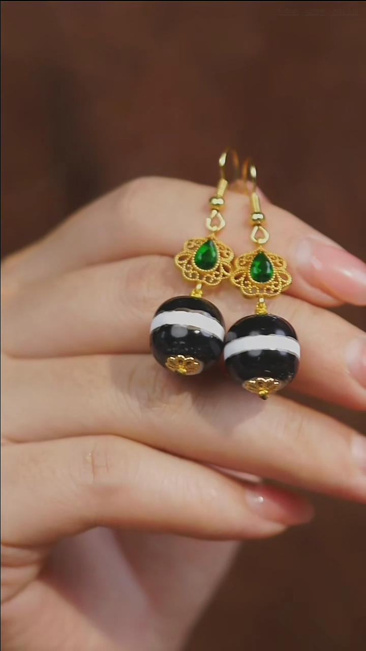 【闪购商品】玛瑙/玉髓耳环未镶嵌多样性发其一