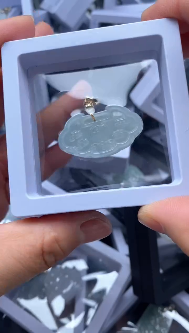 【闪购商品】翡翠吊坠(不含链)未镶嵌39217