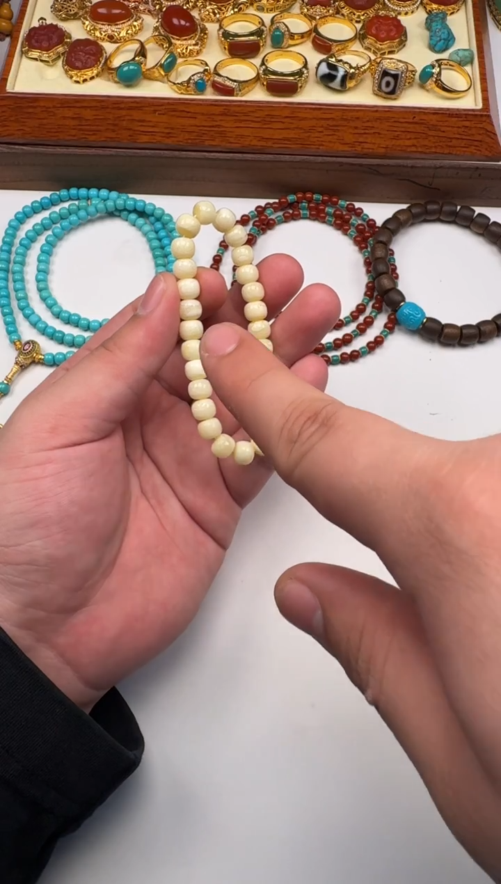 裸石蜜蜡未镶嵌情***~手串手串多样性发货