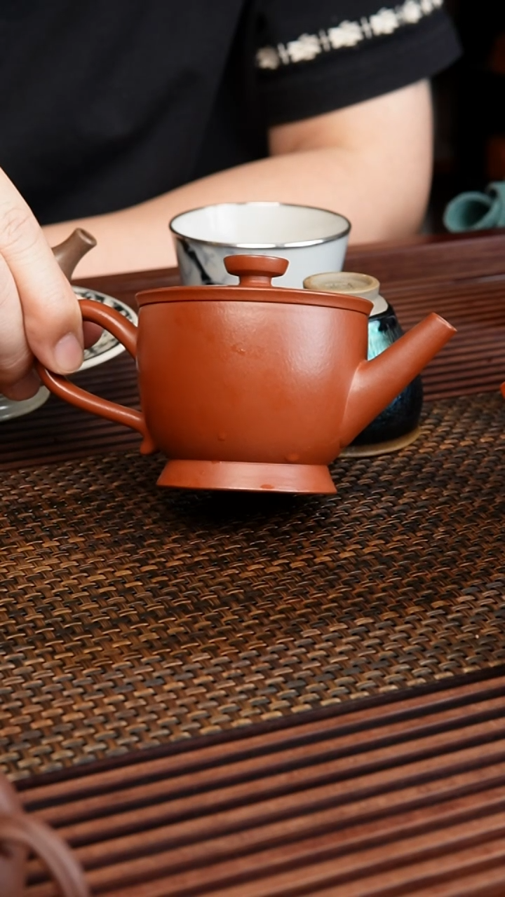 茶壶紫砂ღ****?全手工瑕疵胖瓦