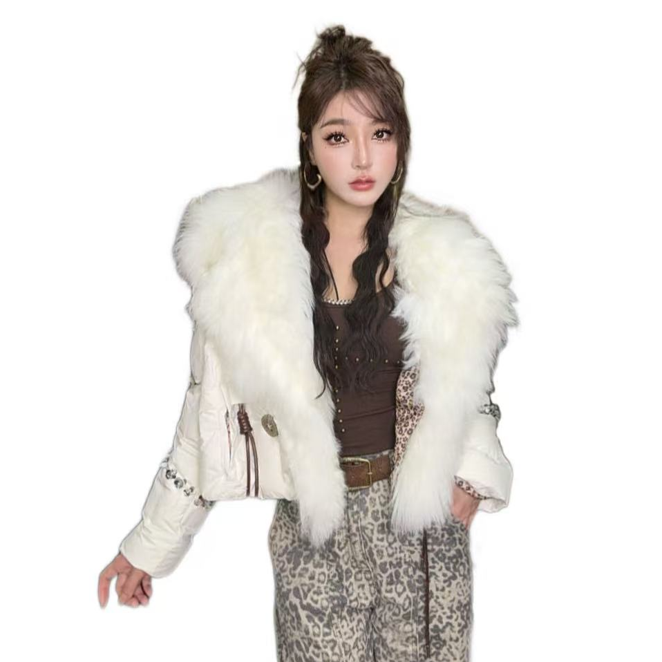 129白色休闲风常规款宽松型简约女款女装时尚短外套