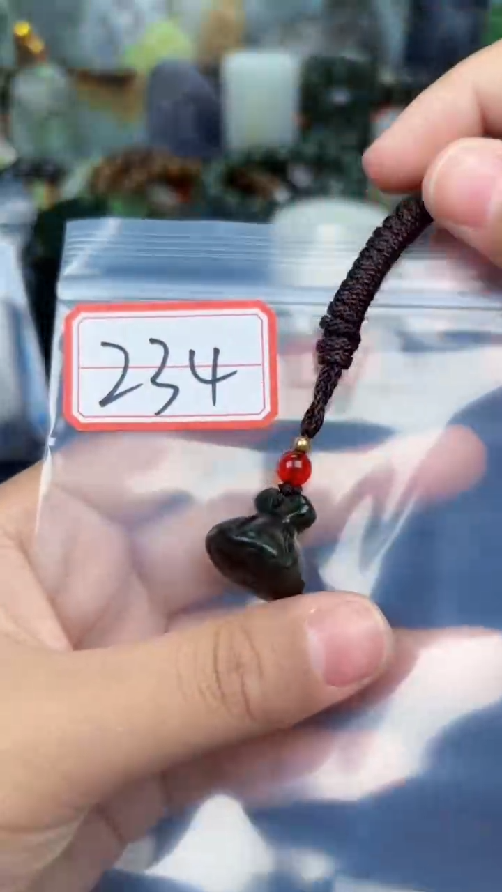 颈饰未镶嵌和田玉和田玉