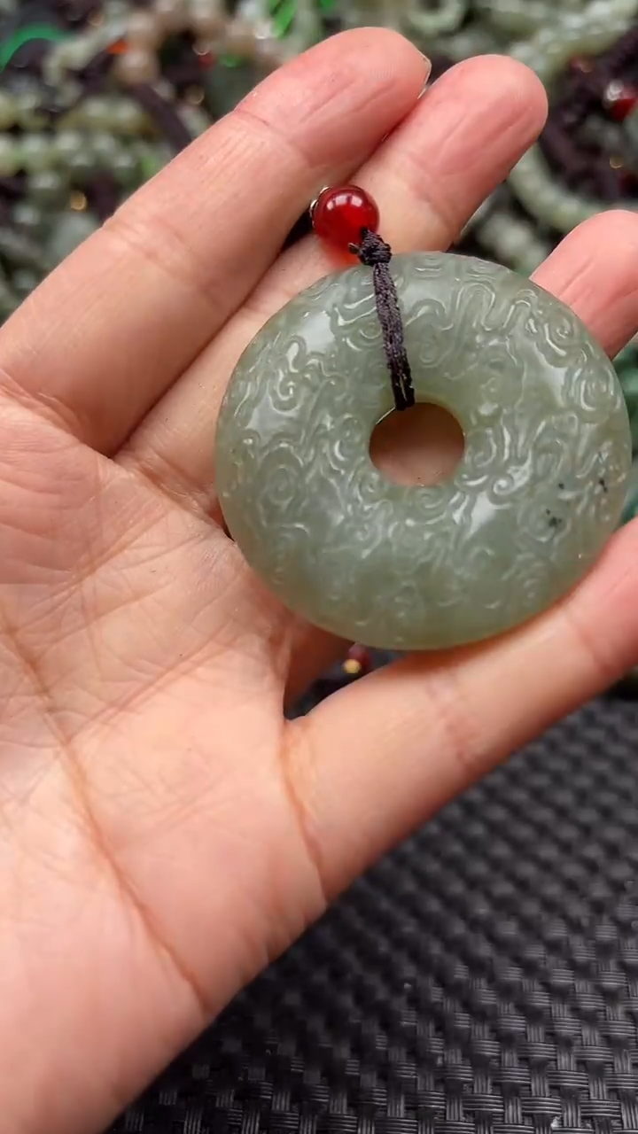 【闪购商品】和田玉颈饰未镶嵌.