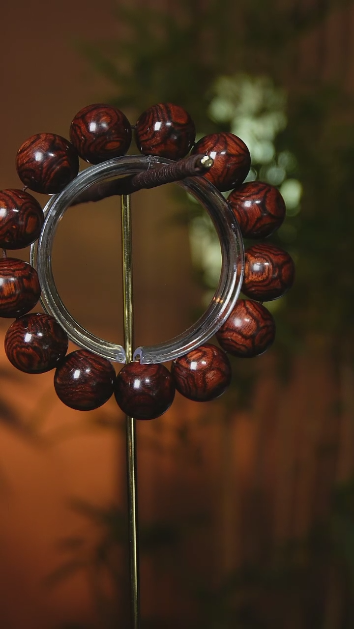 【闪购商品】黄花梨/降香黄檀手串/手链海南黄花梨1.8cm鬼脸