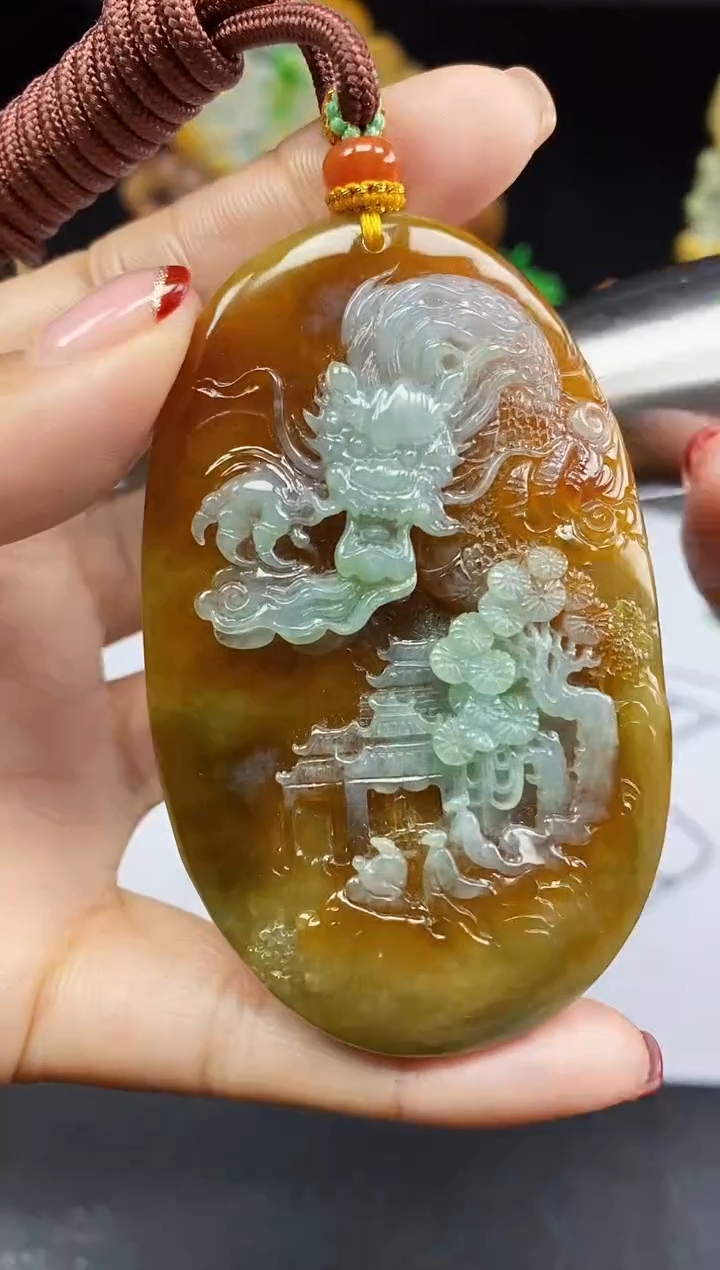 【闪购商品】翡翠颈饰未镶嵌翡翠A货