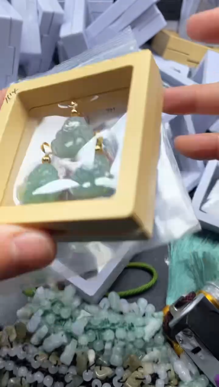 吊坠(不含链)未镶嵌翡翠2883