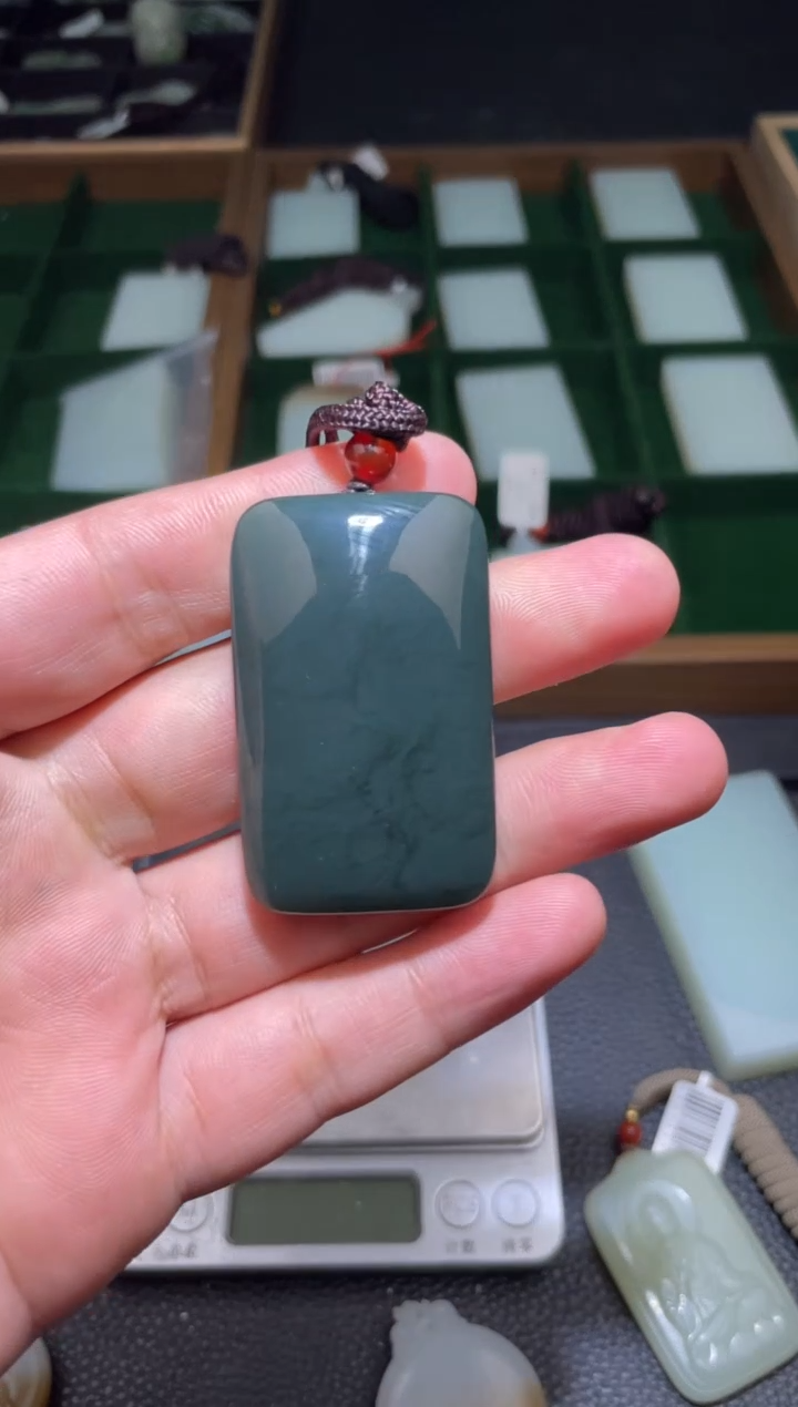 未镶嵌和田玉挂件挂件