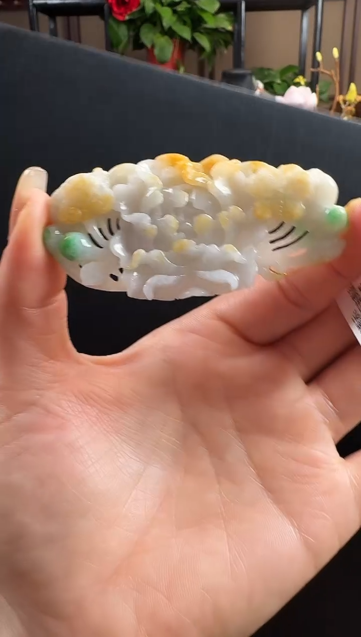 颈饰未镶嵌翡翠花牌