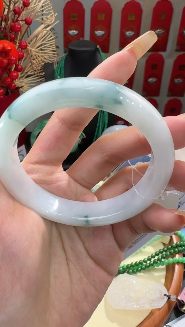 【闪购商品】翡翠手镯未镶嵌手镯