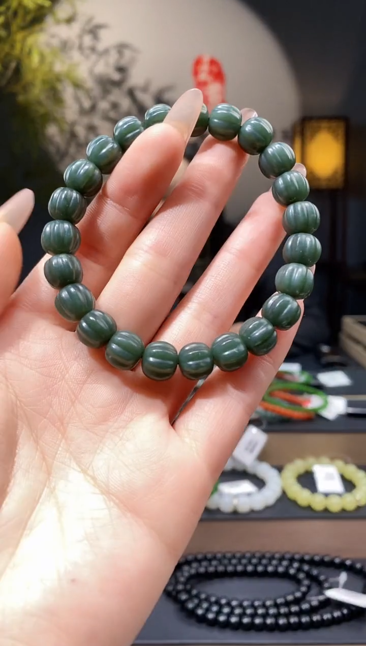 【闪购商品】和田玉1未镶嵌10mm沙枣青瓜珠手串