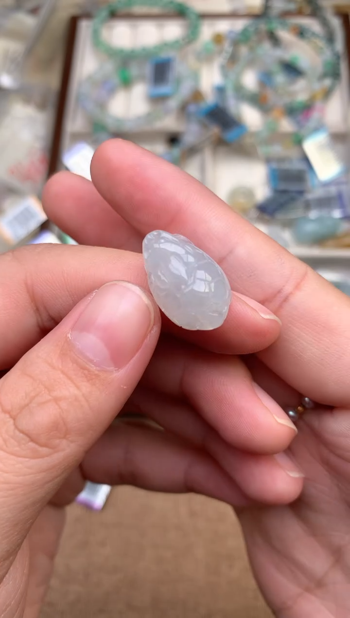 未镶嵌挂件翡翠一