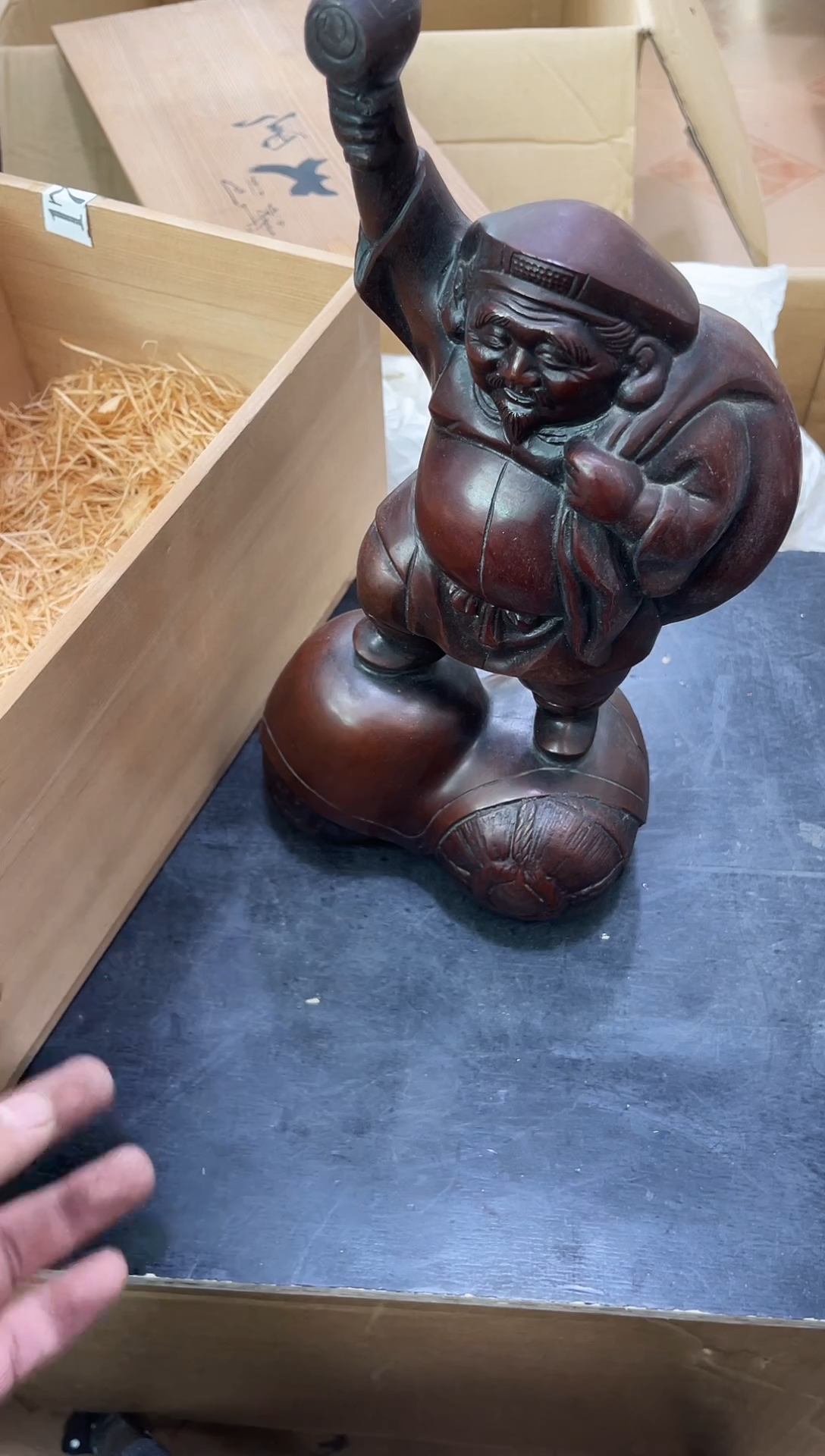 如图所示 阁集工艺品